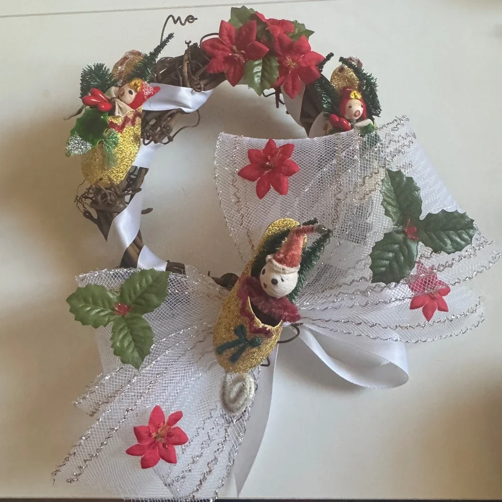 Vintage Christmas Wreath Spun Cotton Figures Japan Glitter elves 7 inch 1960's